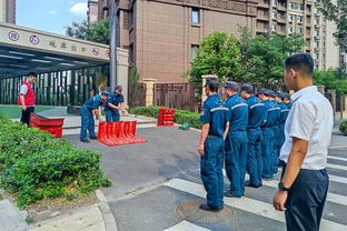 23岁哈兰德已在八项不同赛事中上演过18次帽子戏法，其中英超5次